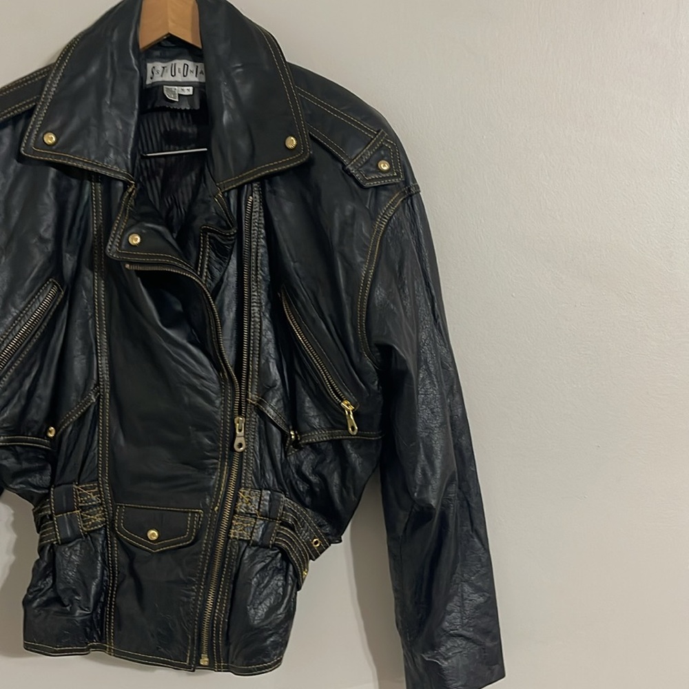 Studio sienna Vintage Black Leather Motorcycle Jacket Gold Detail Women's - Picture 3 of 8